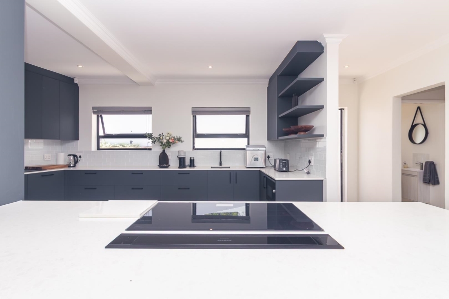 4 Bedroom Property for Sale in Camps Bay Western Cape